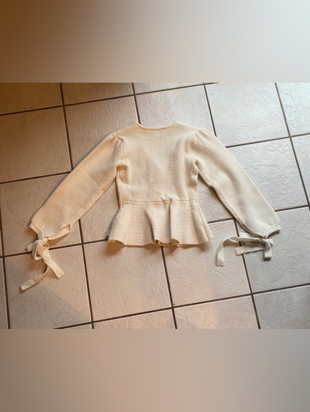 VENUS Cream Peplum Cardigan with Tie-Sleeves NWOT - Picture 2 of 3